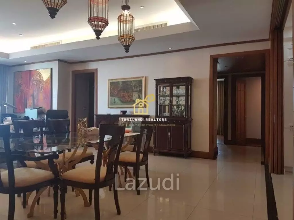 3 Bed 215 SQ.M. Sky Villas Sathorn