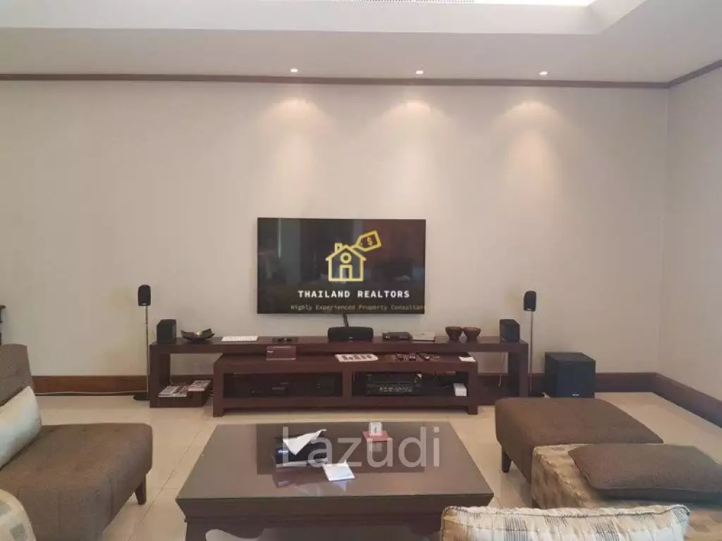 3 Bed 215 SQ.M. Sky Villas Sathorn