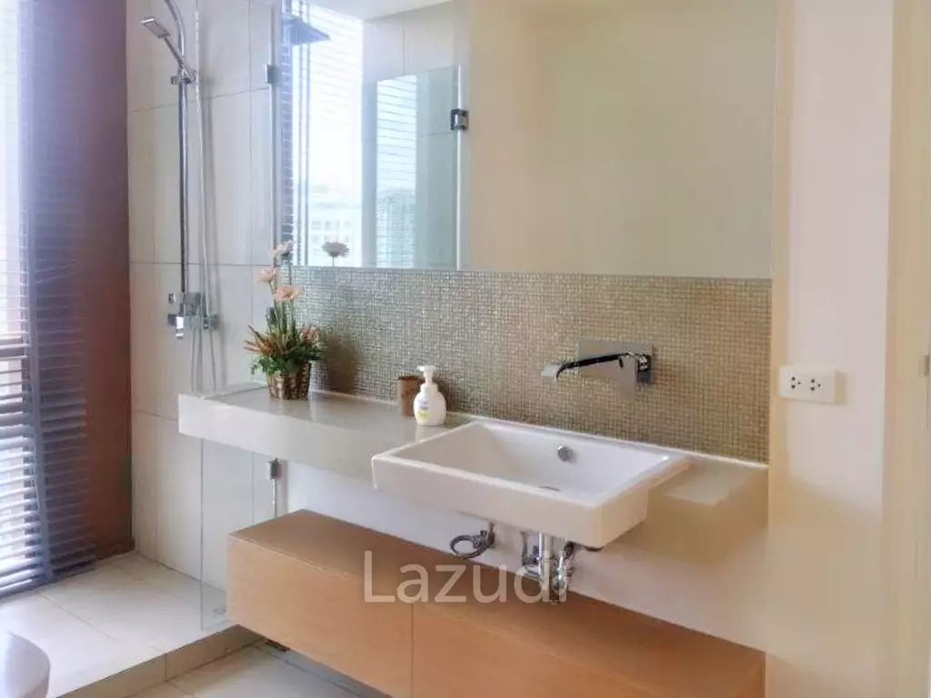 2 Bedroom 60.27 SQ.M The Lofts Ekkamai