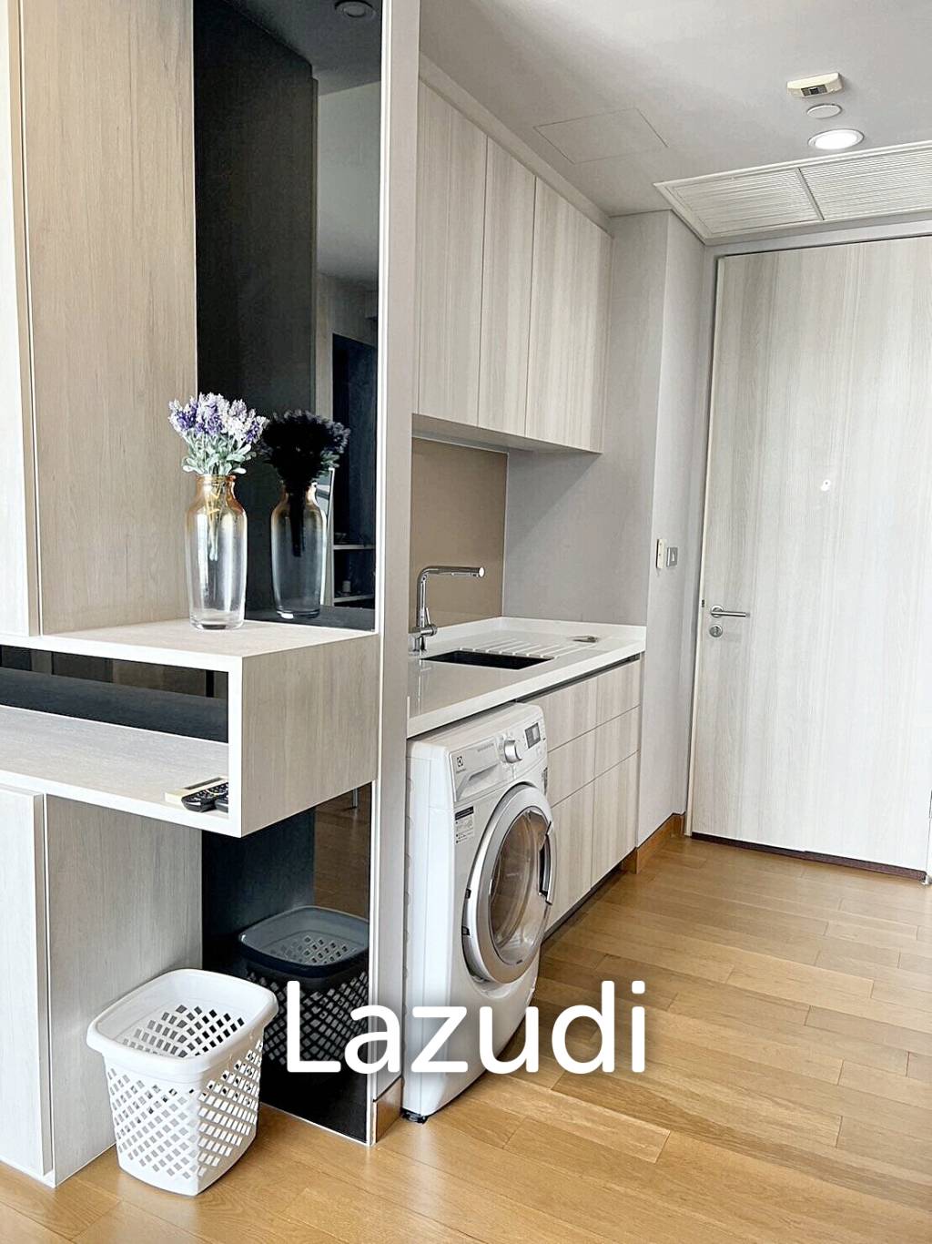 2 Bed 2 Bath 54 SQ.M The Lumpini 24
