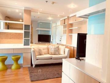 Lumpini Place Rama IX-Ratchada / Condo For Rent and Sale / 1 Bedroom / 34 SQM / MRT Phra Ram 9 / Bangkok