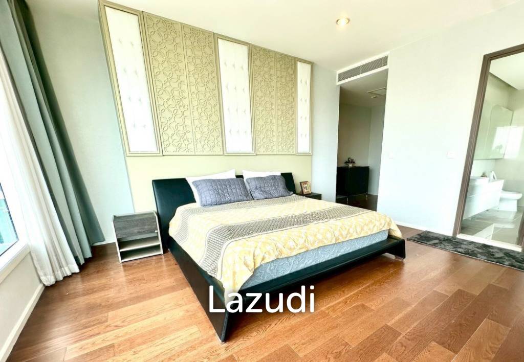 3 Bedrooms 4 Bathrooms 160 SQ.M at Menam Residences
