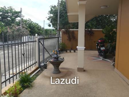 house with private pool and fully furnished and views of the rice fields and the mountains