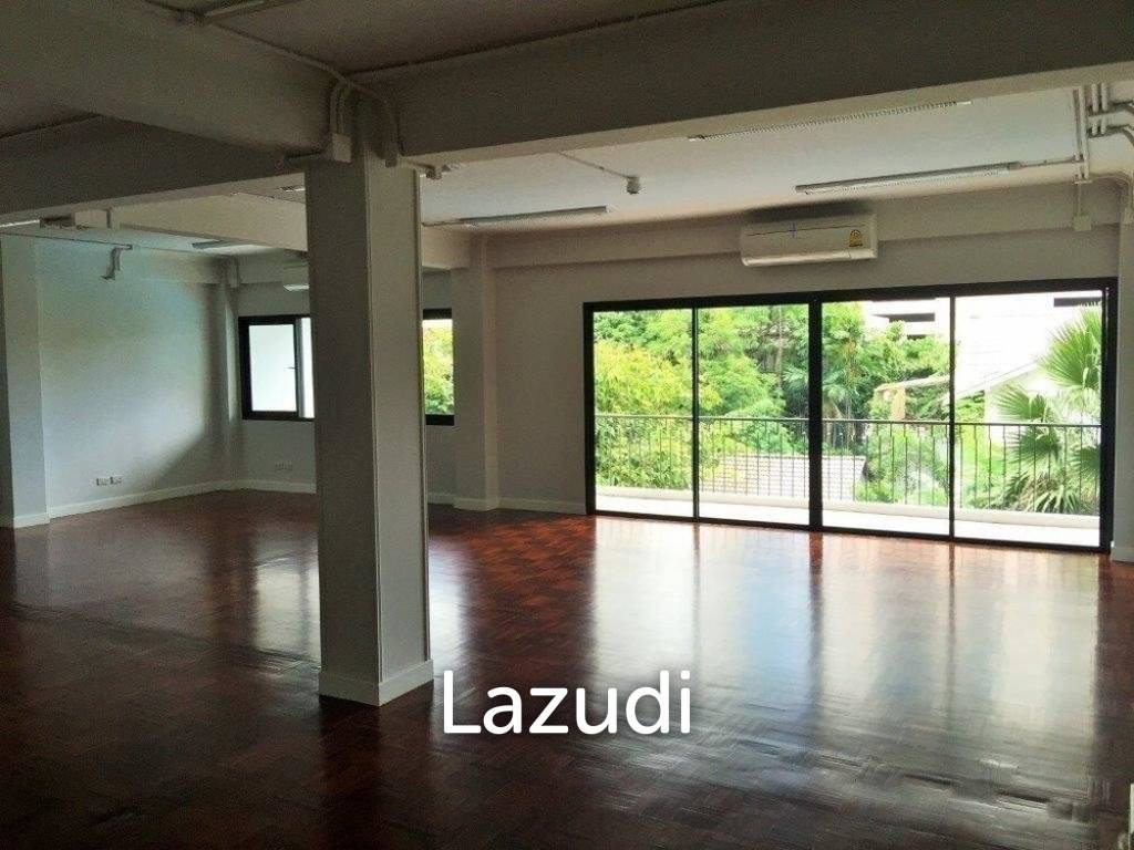 Asok Court / Office For Rent / 0 Bedroom / 90 SQM / BTS Asok / Bangkok