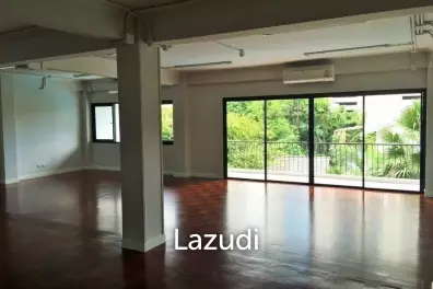 Asok Court / Office For Rent / 0 Bedroom / 90 SQM / BTS Asok / Bangkok
