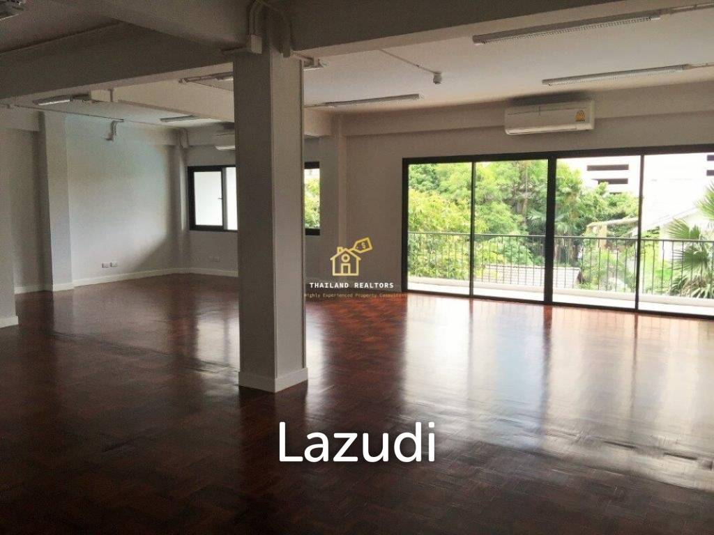 Asok Court / Office For Rent / 0 Bedroom / 90 SQM / BTS Asok / Bangkok