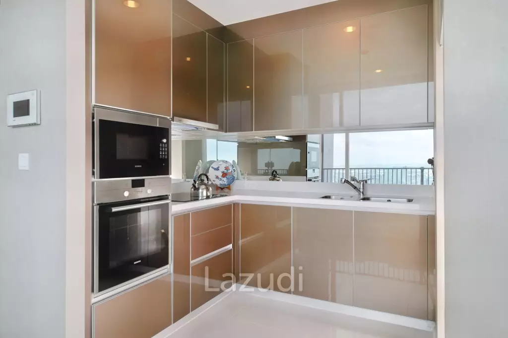 3 Bed 2 Bath 121 SQ.M Menam Residences