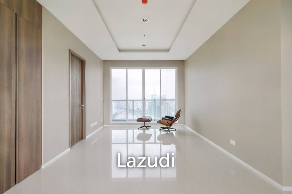 3 Bed 2 Bath 121 SQ.M Menam Residences