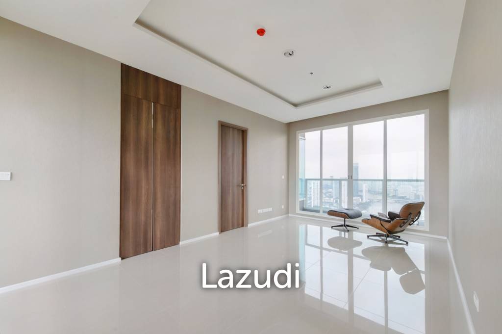 3 Bed 2 Bath 121 SQ.M Menam Residences