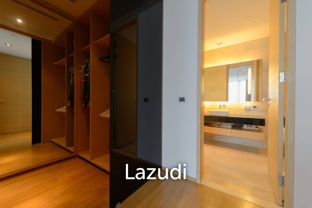 2 Bed 2 Bath 101 SQ.M Saladaeng Residences