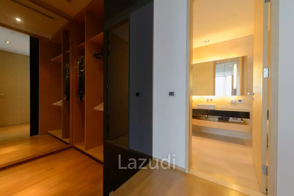 2 Bed 2 Bath 101 SQ.M Saladaeng Residences