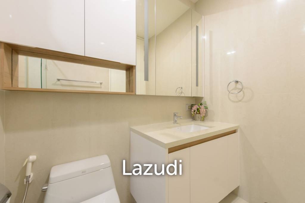 2 Bed 2 Bath 94 SQ.M Q Langsuan Condo