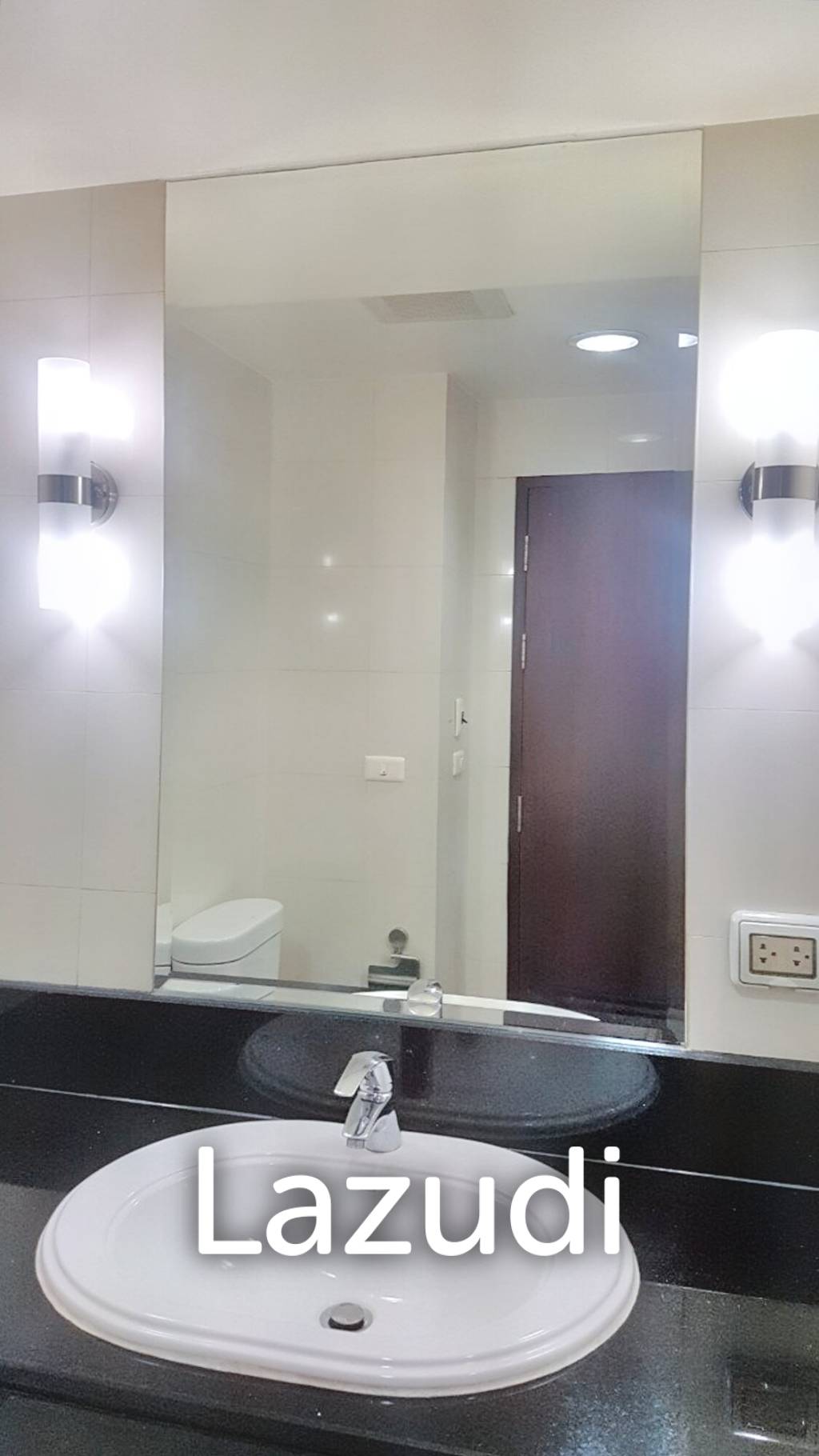 2 Bed 2 Bath 84.50 SQ.M Baan Sukhumvit 14