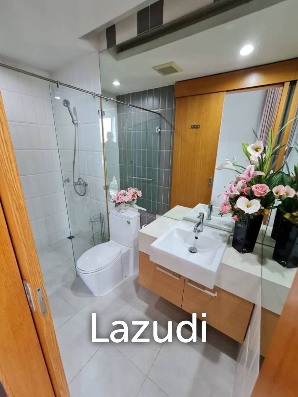 1 Bed 1 Bath 46 SQ.M. Circle Condominium