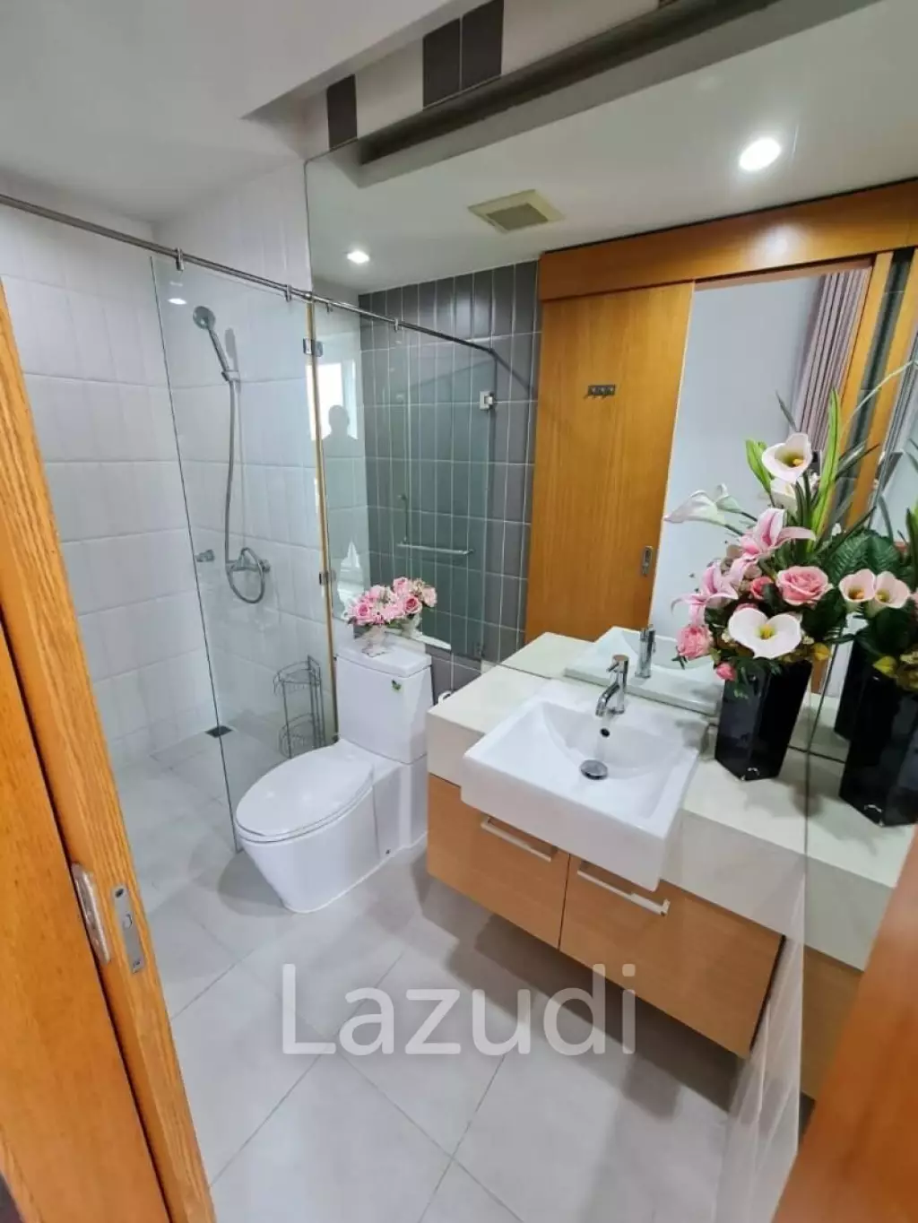1 Bed 1 Bath 46 SQ.M. Circle Condominium
