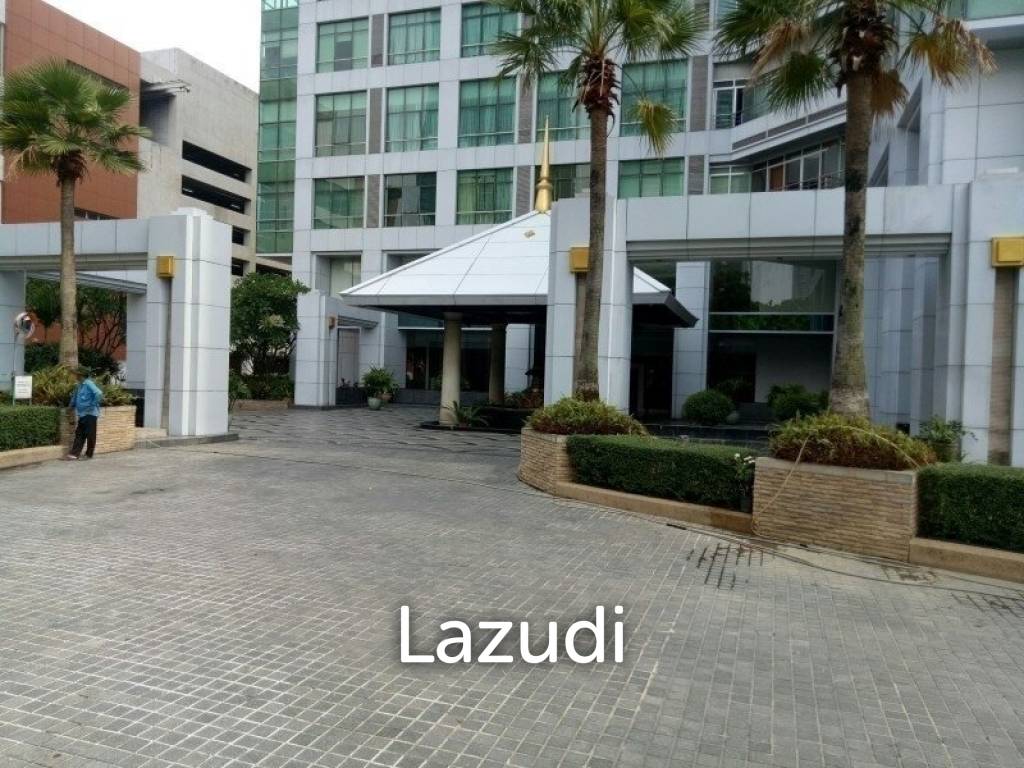 713 SQ.M Commercial Space For Rent
