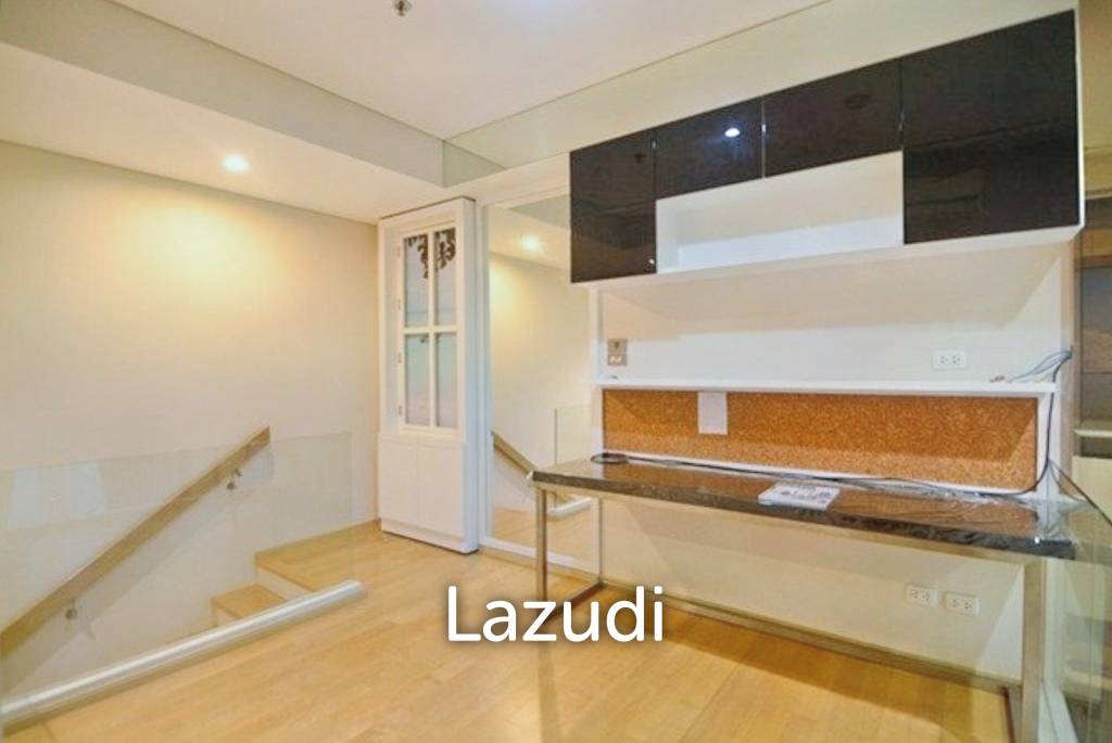 1 Bed 1 Bath 80 SQ.M Villa Asoke Condo