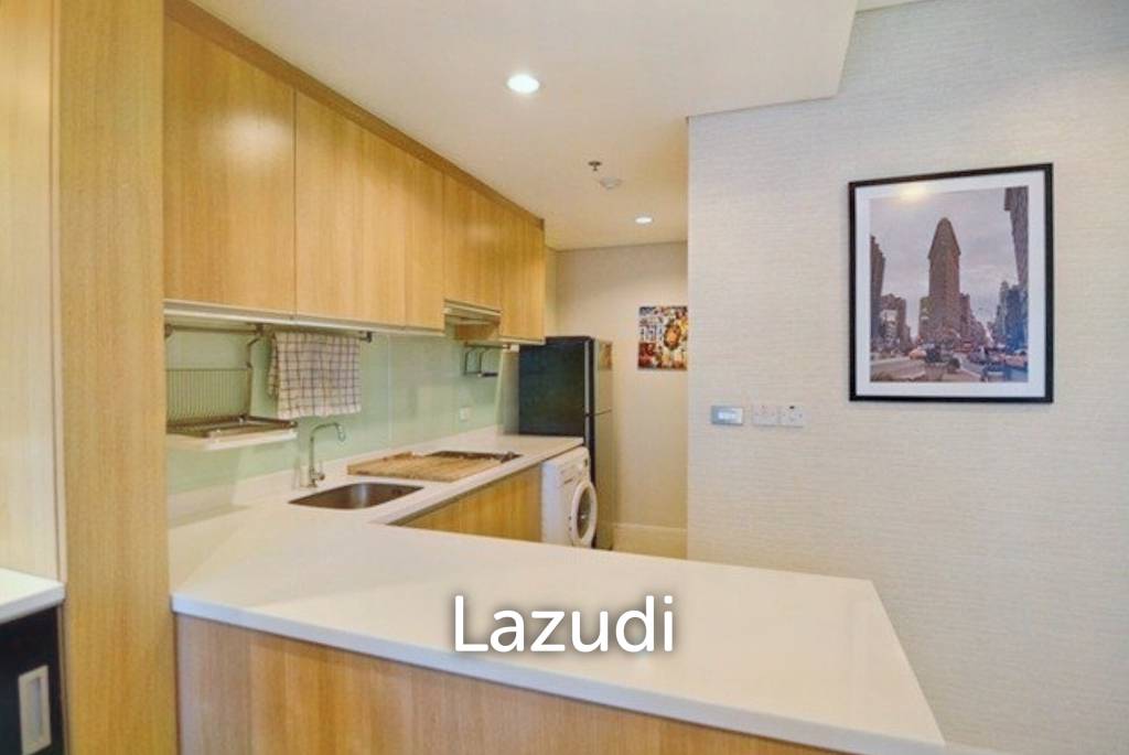 1 Bed 1 Bath 80 SQ.M Villa Asoke Condo
