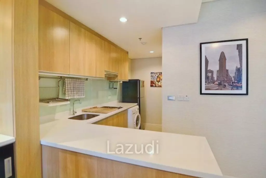 1 Bed 1 Bath 80 SQ.M Villa Asoke Condo
