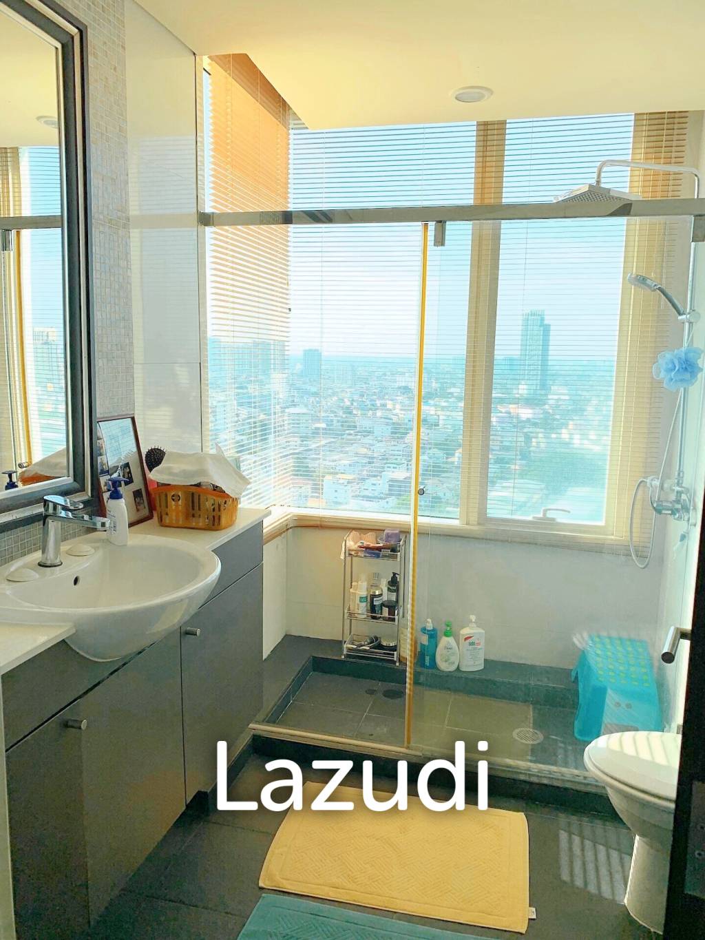 3 Bed 145 SQ.M. Watermark Chaophraya