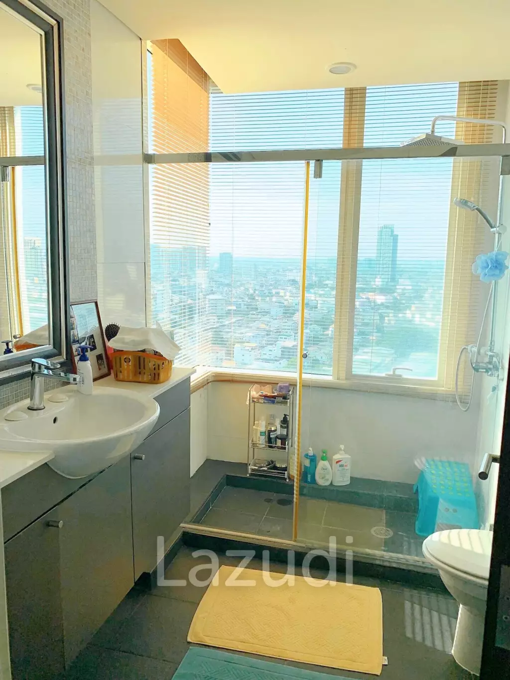 3 Bed 145 SQ.M. Watermark Chaophraya