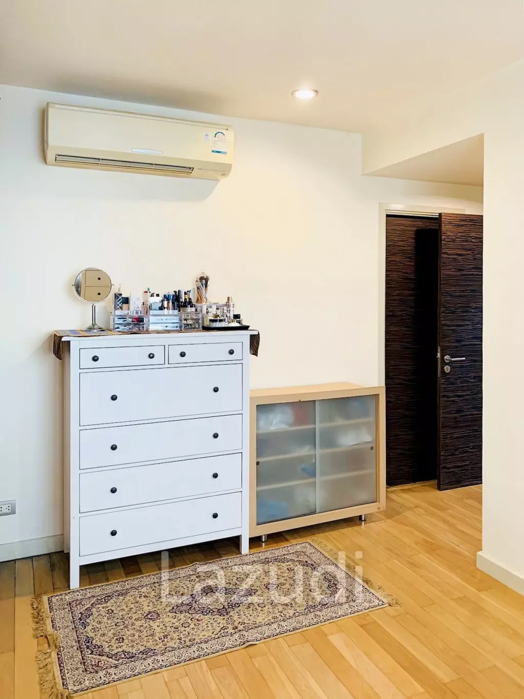 3 Bed 145 SQ.M. Watermark Chaophraya