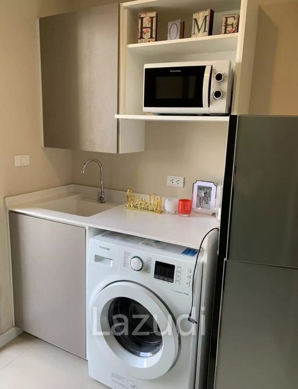 1 Bedroom 1 Bathroom 30 SQM. Metro Luxe Rama 4