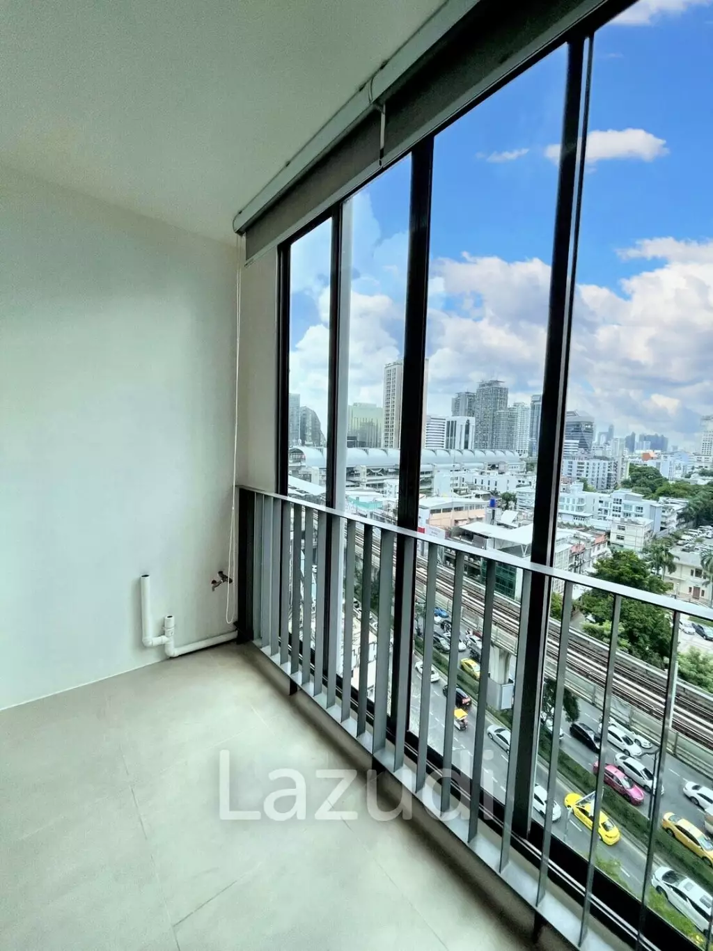 1 Bedroom 1 Bathroom 63 SQ.M Ideo Q Phayathai