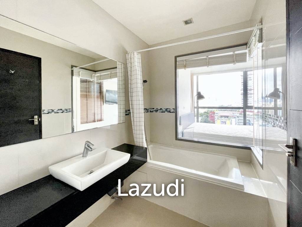 1 Bedroom 1 Bathroom 63 SQ.M Ideo Q Phayathai
