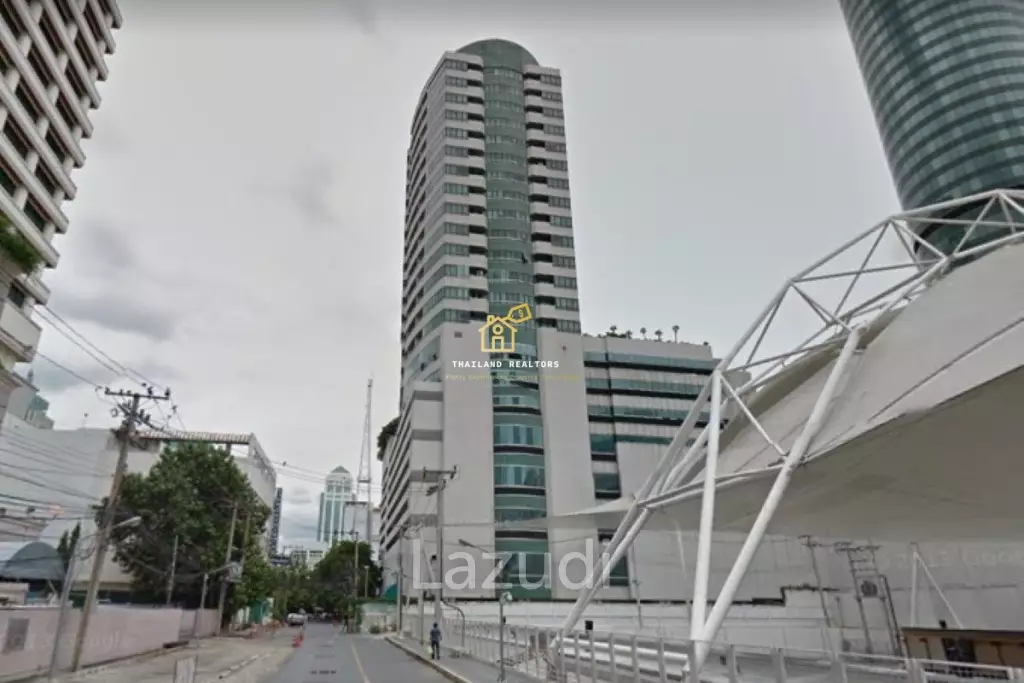 President Place / Office For Rent / null Bedroom / 20 SQM / BTS Chit Lom / Bangkok