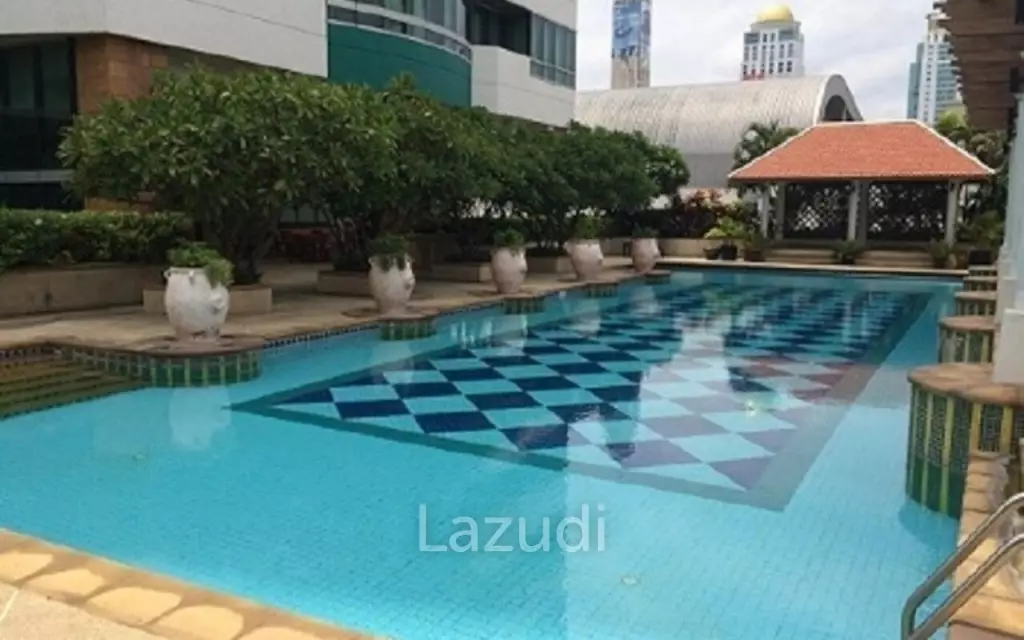 President Place / Office For Rent / null Bedroom / 25 SQM / BTS Chit Lom / Bangkok