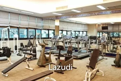 President Place / Office For Rent / null Bedroom / 10 SQM / BTS Chit Lom / Bangkok