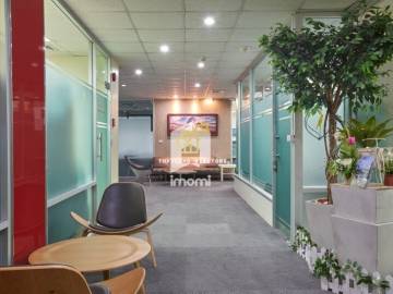 President Tower / Office For Rent / 20 SQM / BTS ChitLom / Bangkok