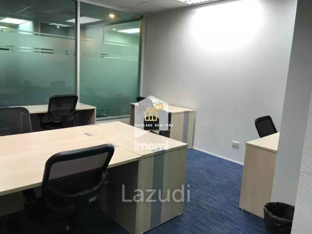 President Tower / Office For Rent / 20 SQM / BTS ChitLom / Bangkok