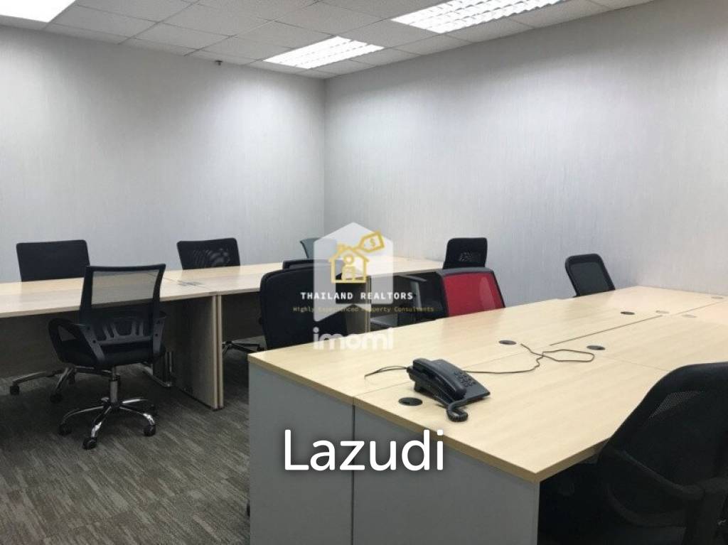 President Place / Office For Rent / null Bedroom / 25 SQM / BTS Chit Lom / Bangkok