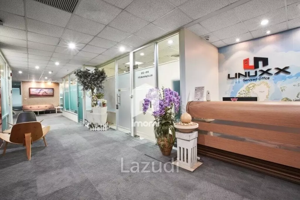 President Place / Office For Rent / null Bedroom / 15 SQM / BTS Chit Lom / Bangkok
