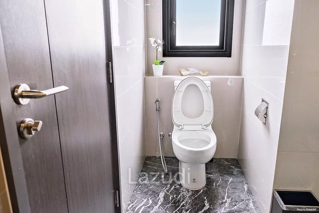 1 Bed 1 Bath 43 SQ.M Edge Sukhumvit 23