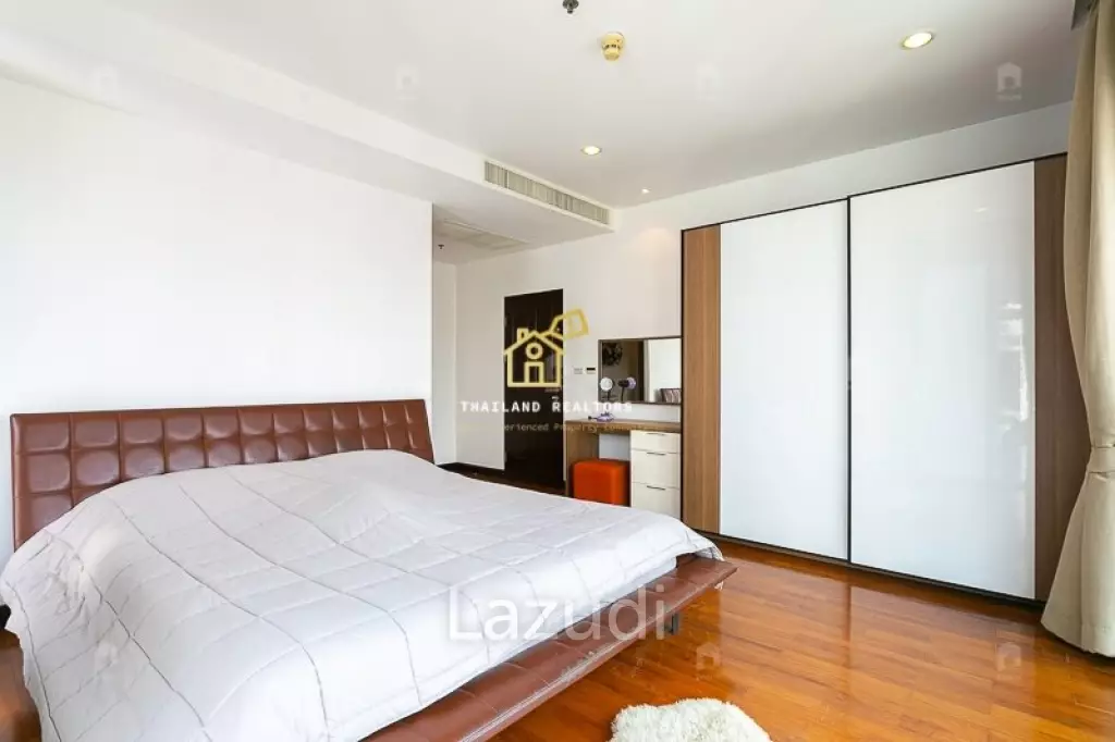 2 Bed 2 Bath 90 SQ.M The Prime 11 Condo