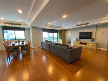 Royal Castle / Condo For Rent and Sale / 3 Bedroom / 167 SQM / BTS Phrom Phong / Bangkok