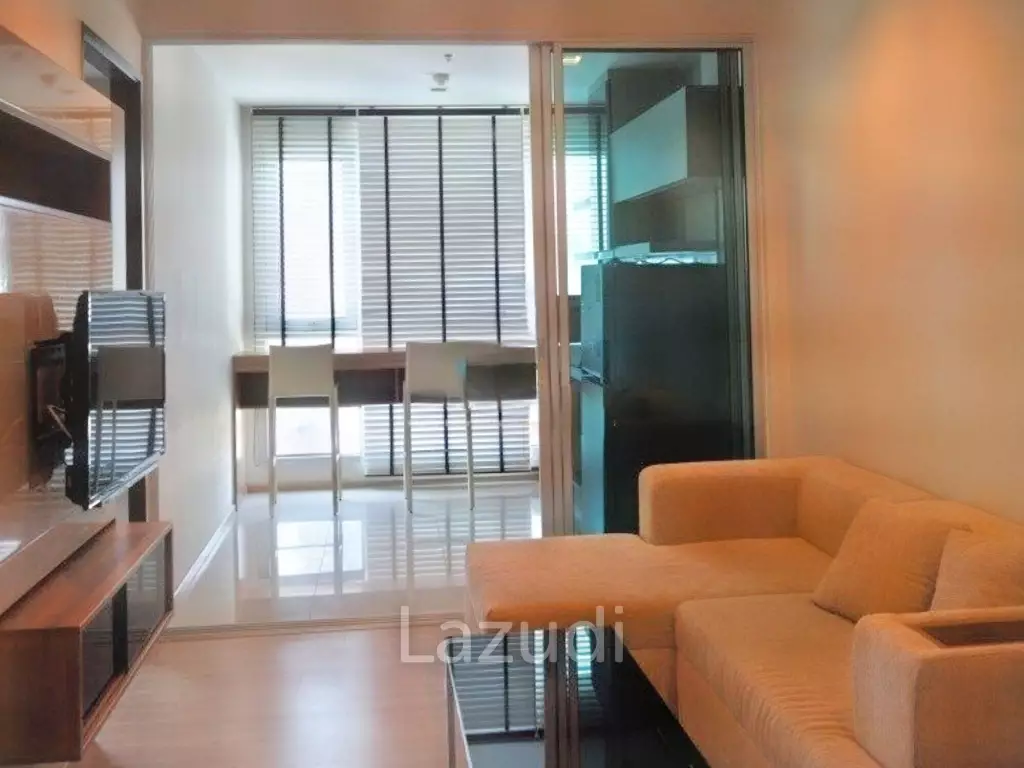 1 Bedroom 1 Bathroom 44 SQ.M Rhythm Sathorn