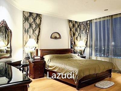 3 Bed 4 Bath 165 SQ.M Watermark Chaophraya