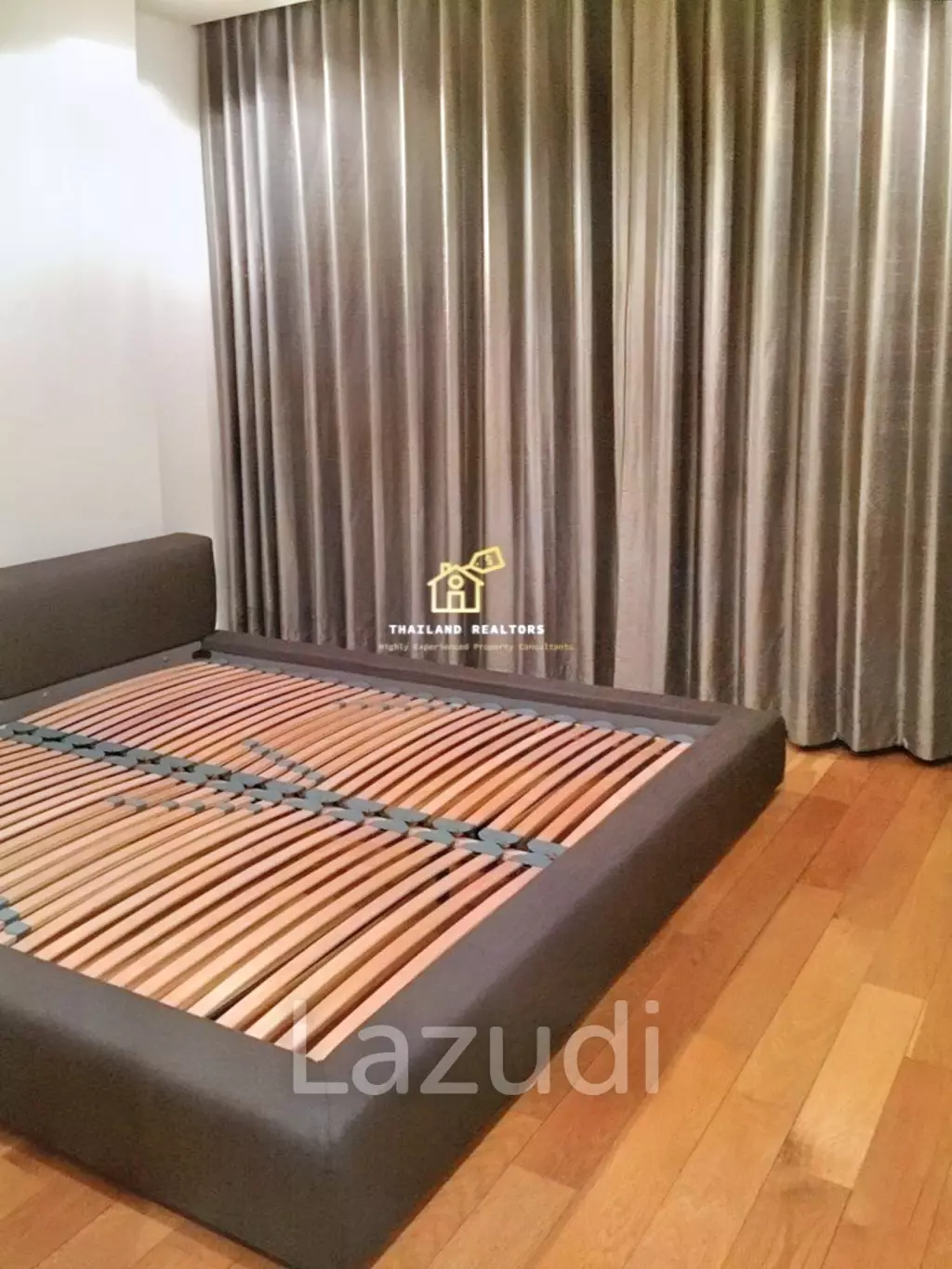 2 Bedrooms 2 Bathrooms 110 SQ.M The River Condo