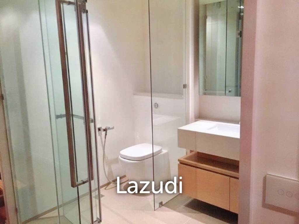 2 Bedrooms 2 Bathrooms 110 SQ.M The River Condo