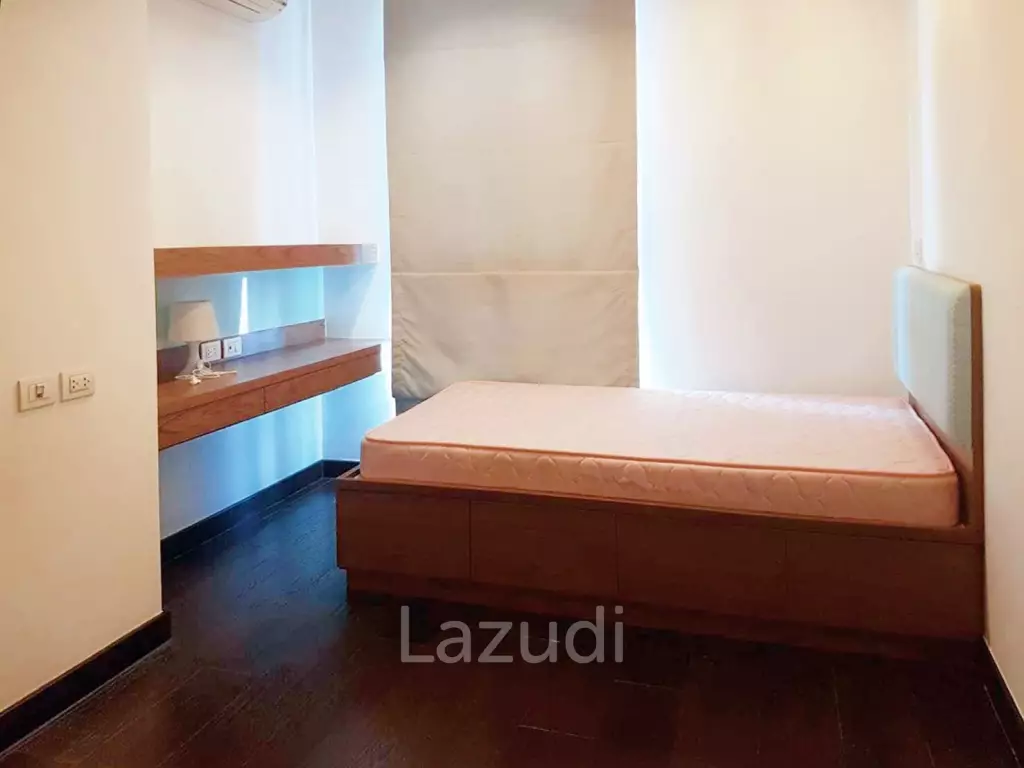2 Bed 2 Bath 70 SQ.M Ideo Q Phayathai