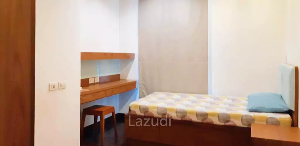2 Bed 2 Bath 70 SQ.M Ideo Q Phayathai