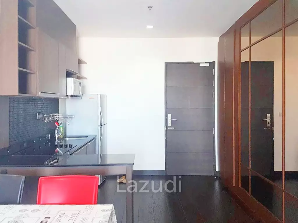 2 Bed 2 Bath 70 SQ.M Ideo Q Phayathai