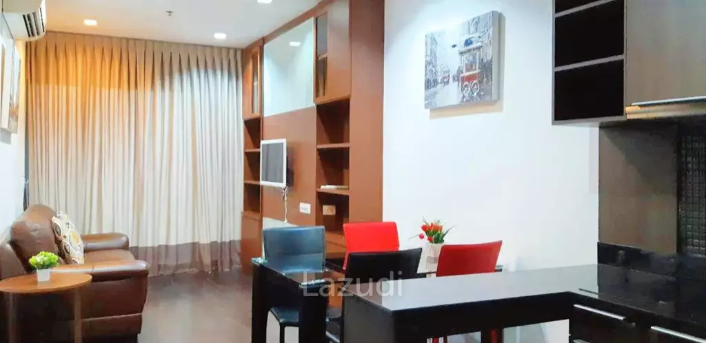 2 Bed 2 Bath 70 SQ.M Ideo Q Phayathai