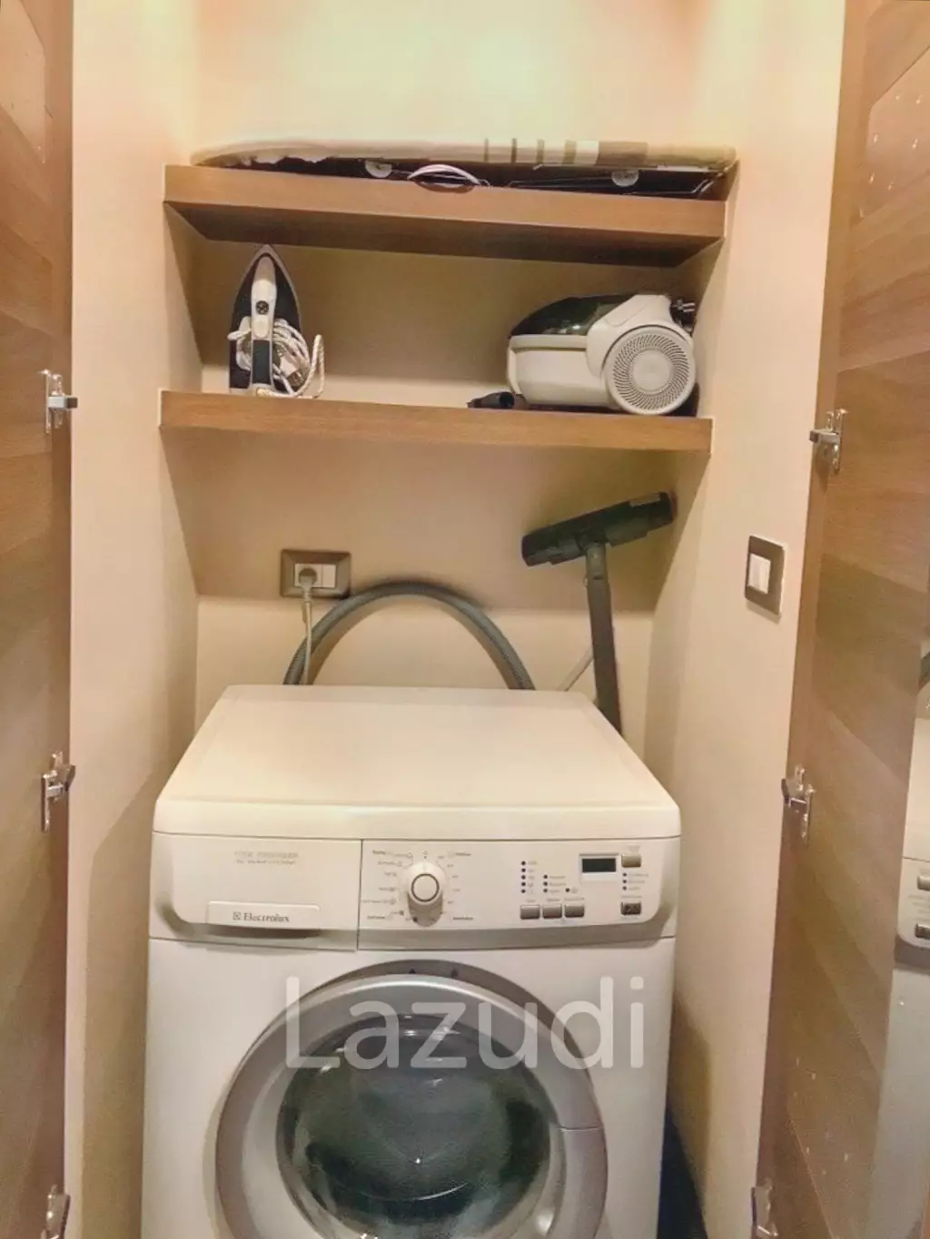 2 Bed 2 Bath 66 SQ.M The Address Sathorn