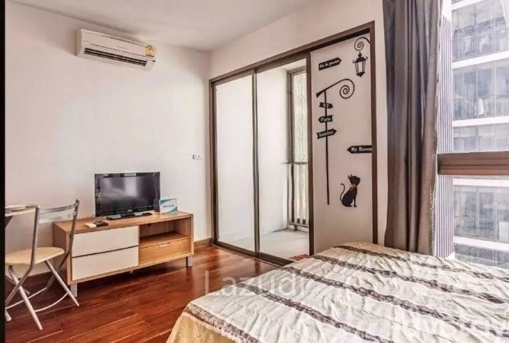 1 Bed 1 Bath 28.5 SQ.M at Ideo Sathorn