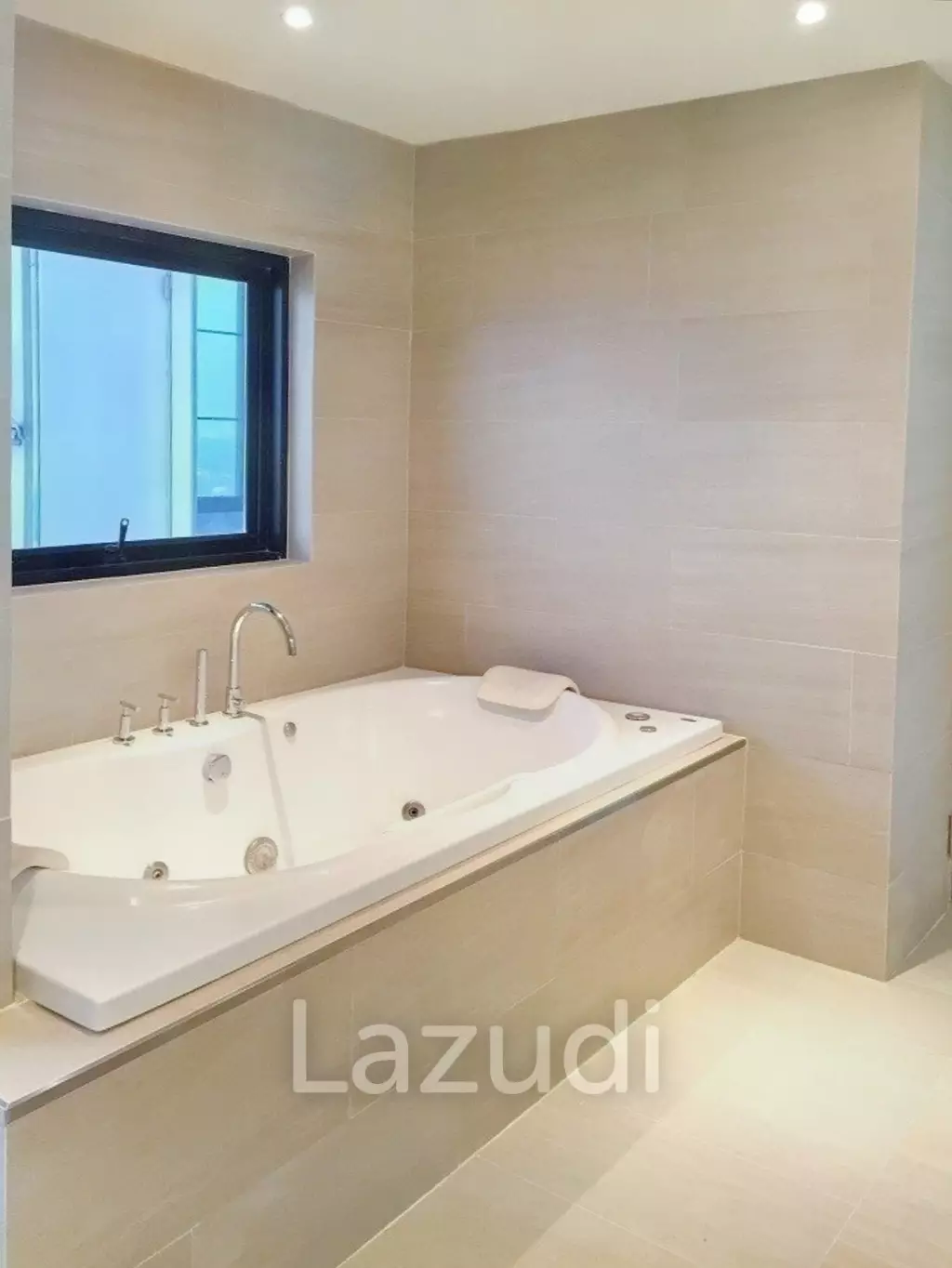 2 Bed 2 Bath 128 SQ.M at Royal River Place